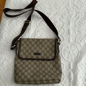 Gucci bag unisex